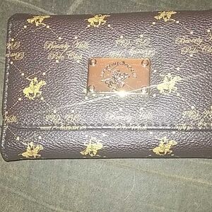 Beverly Hills Polo Club Brown Wallet with Gold Plate